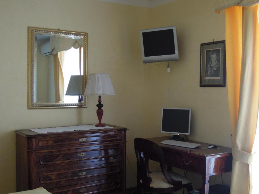 Hotel Sant'Agostino Paola Quarto foto